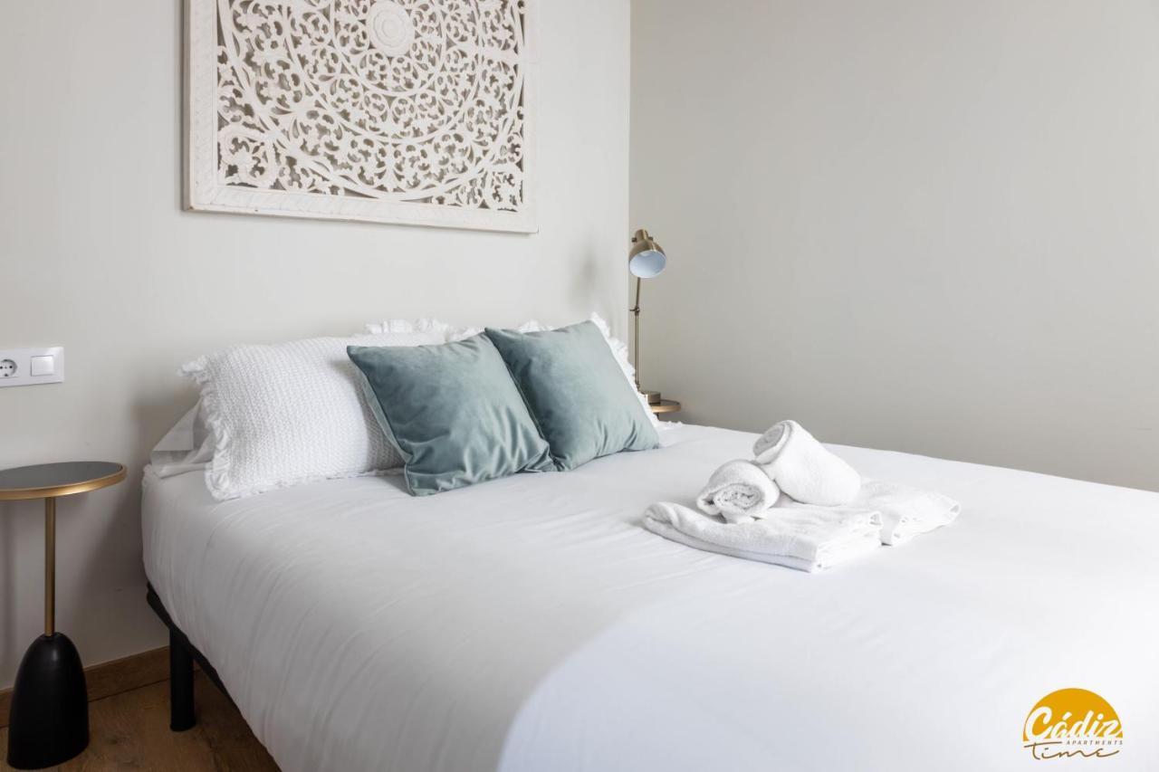 Writer'S Home By Cadiz Time Esterno foto